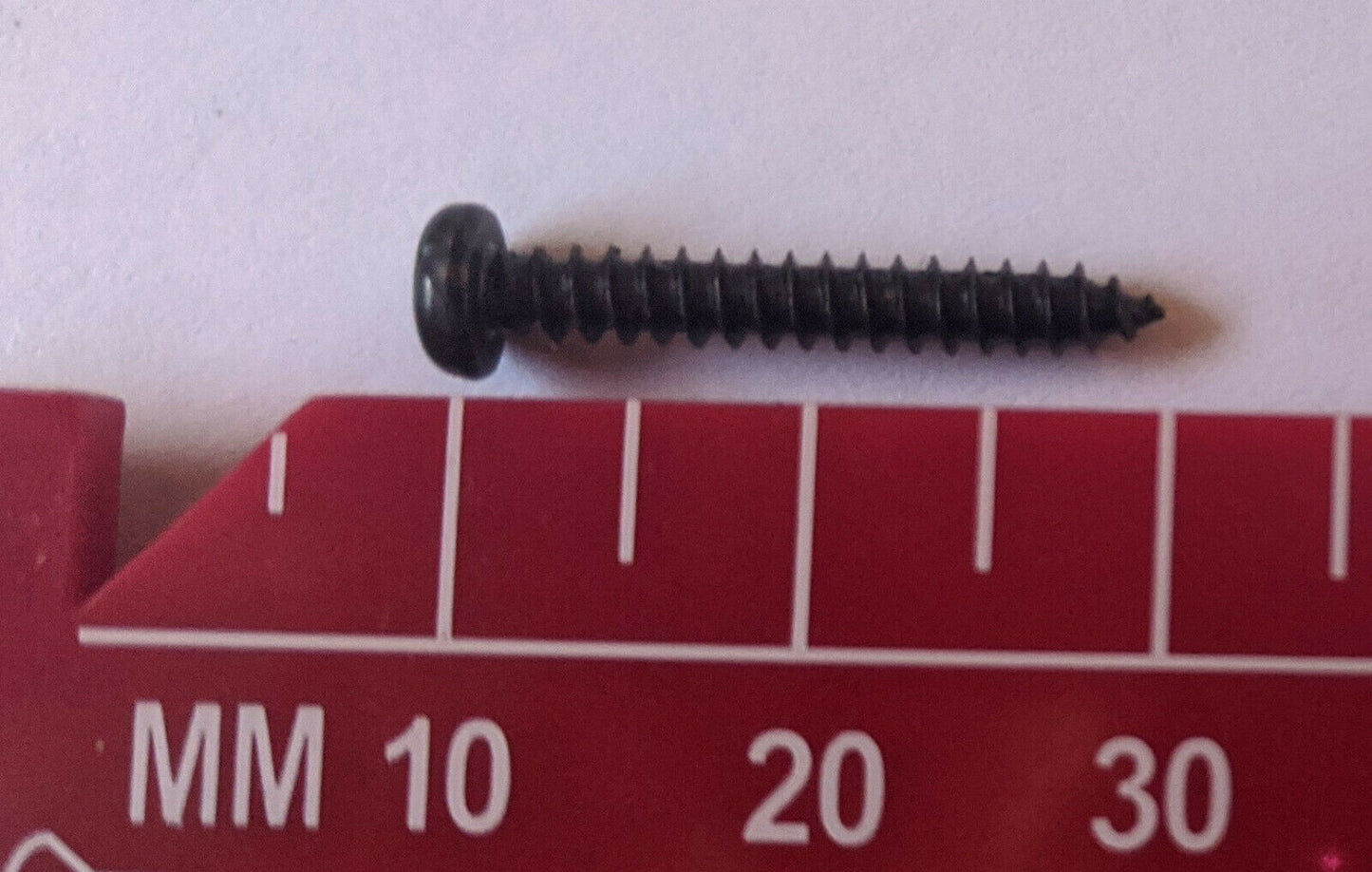 LOT 100: M3 X 20mm Black Steel Phillips Pan Head Self Tapping Sheet Metal Screws