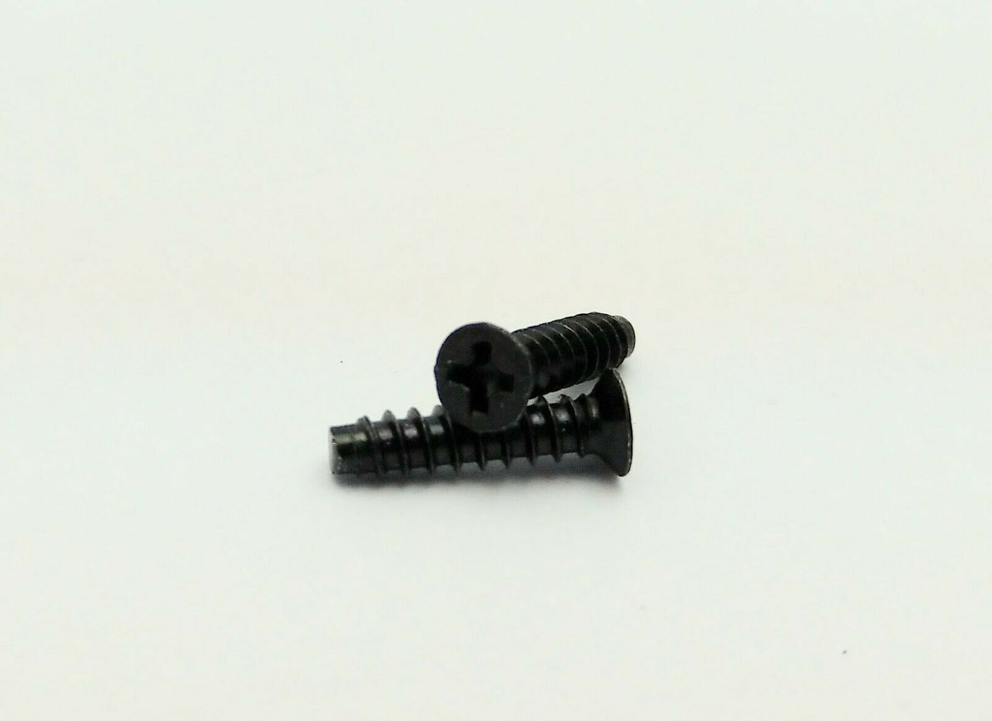 NEW 100-Pack: #6-32 x 1/2 in. Black Oxide Phillips Flat Head Heat-Sink Assembly Screws