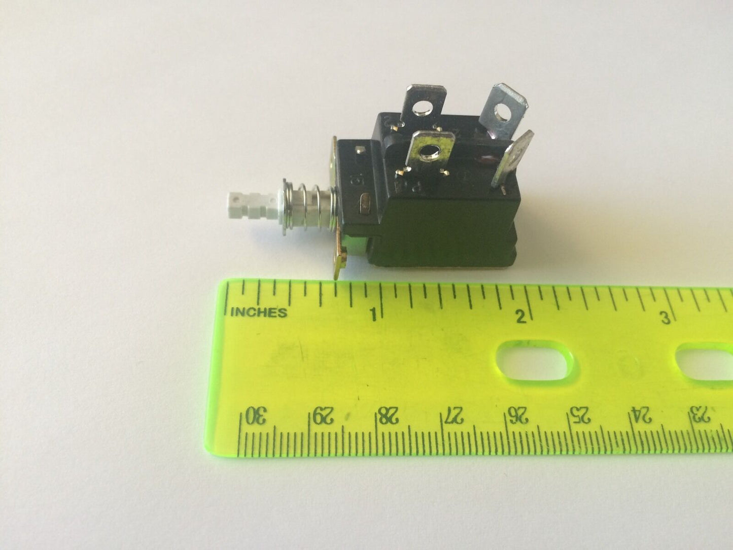 Lot of 10: NEW 4-pin AT Self Locking ON/OFF Computer PC Case Push Button Switch
