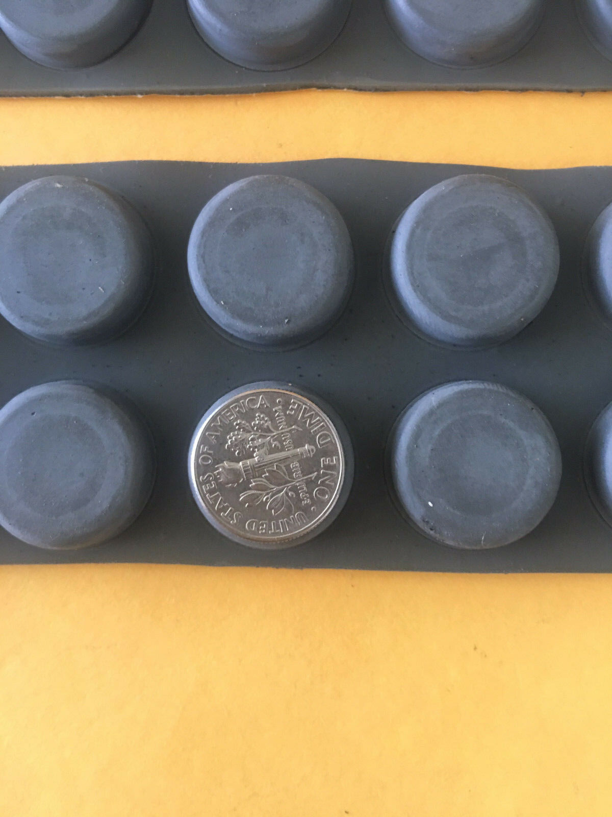 Lot 48: 3M Rubber Feet ATX Tower Desktop Computer Case PC LCD Speaker Amps DJ PA