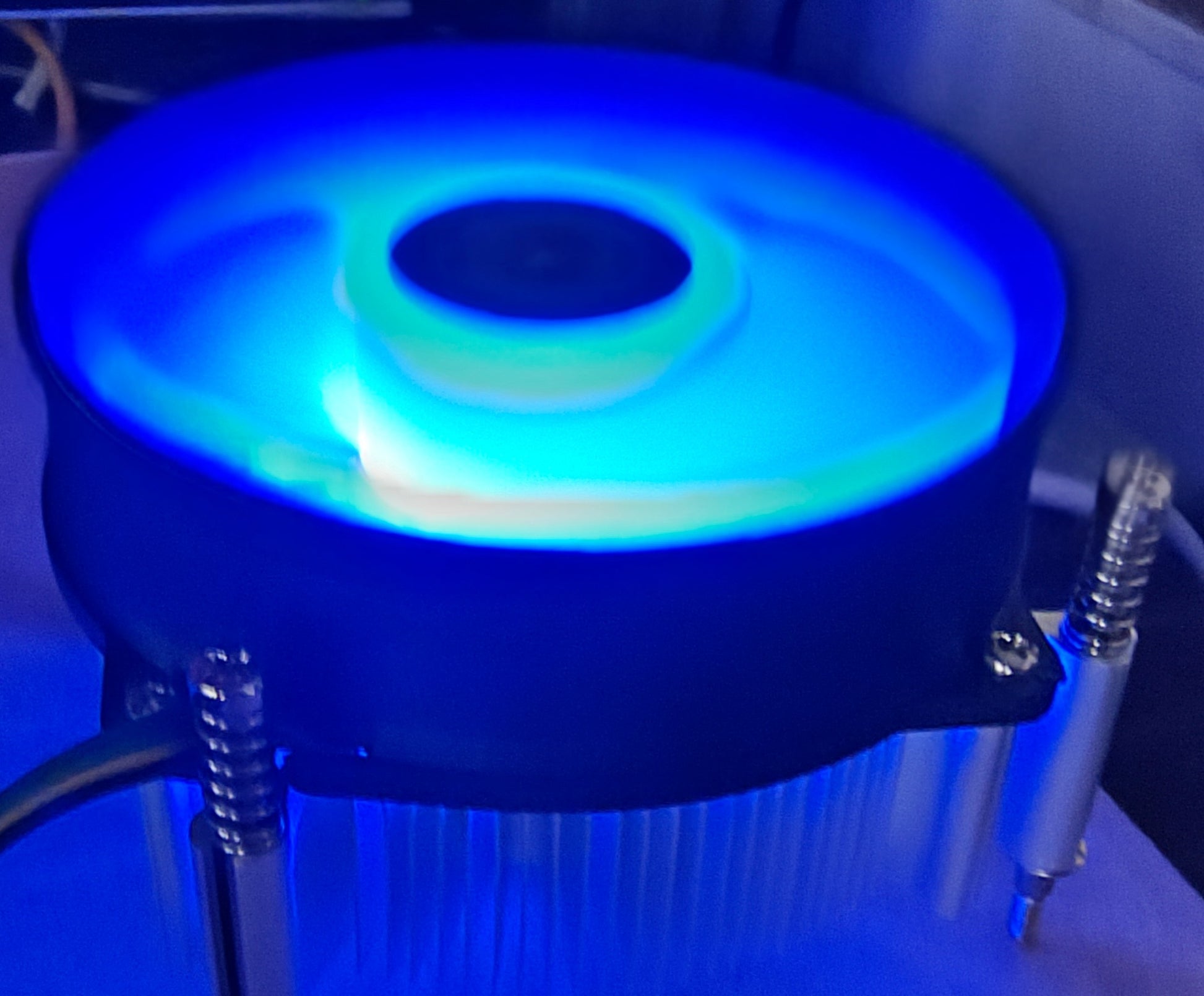 HIGH POWER® BlueAM4 Blue LED lit up