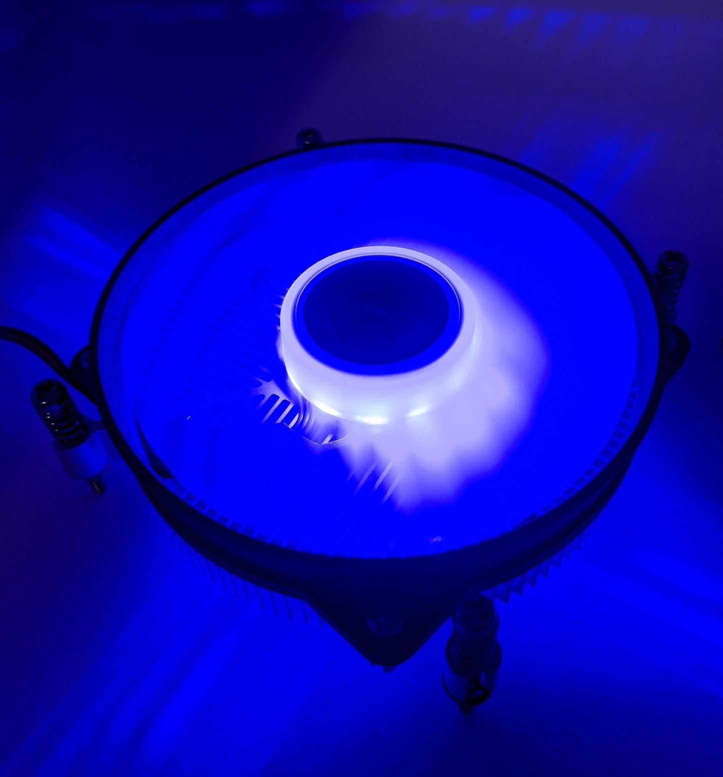 HIGH POWER® Low Profile Blue LED Intel Socket LGA1700 for i7/i5/i3/i9 CPU Cooler
