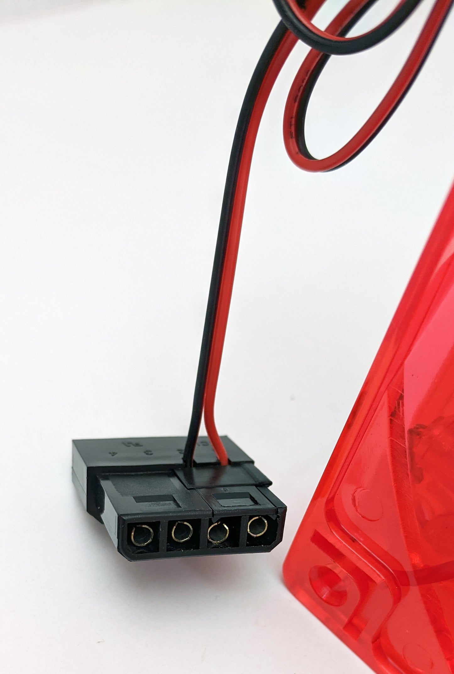 2-Pack: New AZZA 135mm/140mm 4-pin Molex Quad RED LED Gaming PC Case Cooling Fan Kit