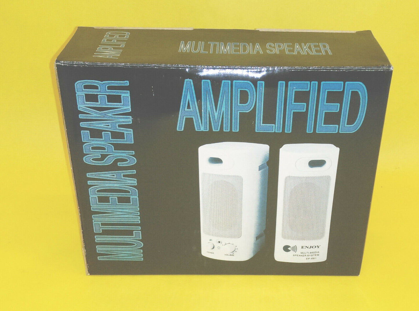 Lot 12: Enjoy 180W Amplified Multimedia Beige PC System Speaker/Headphone Jack