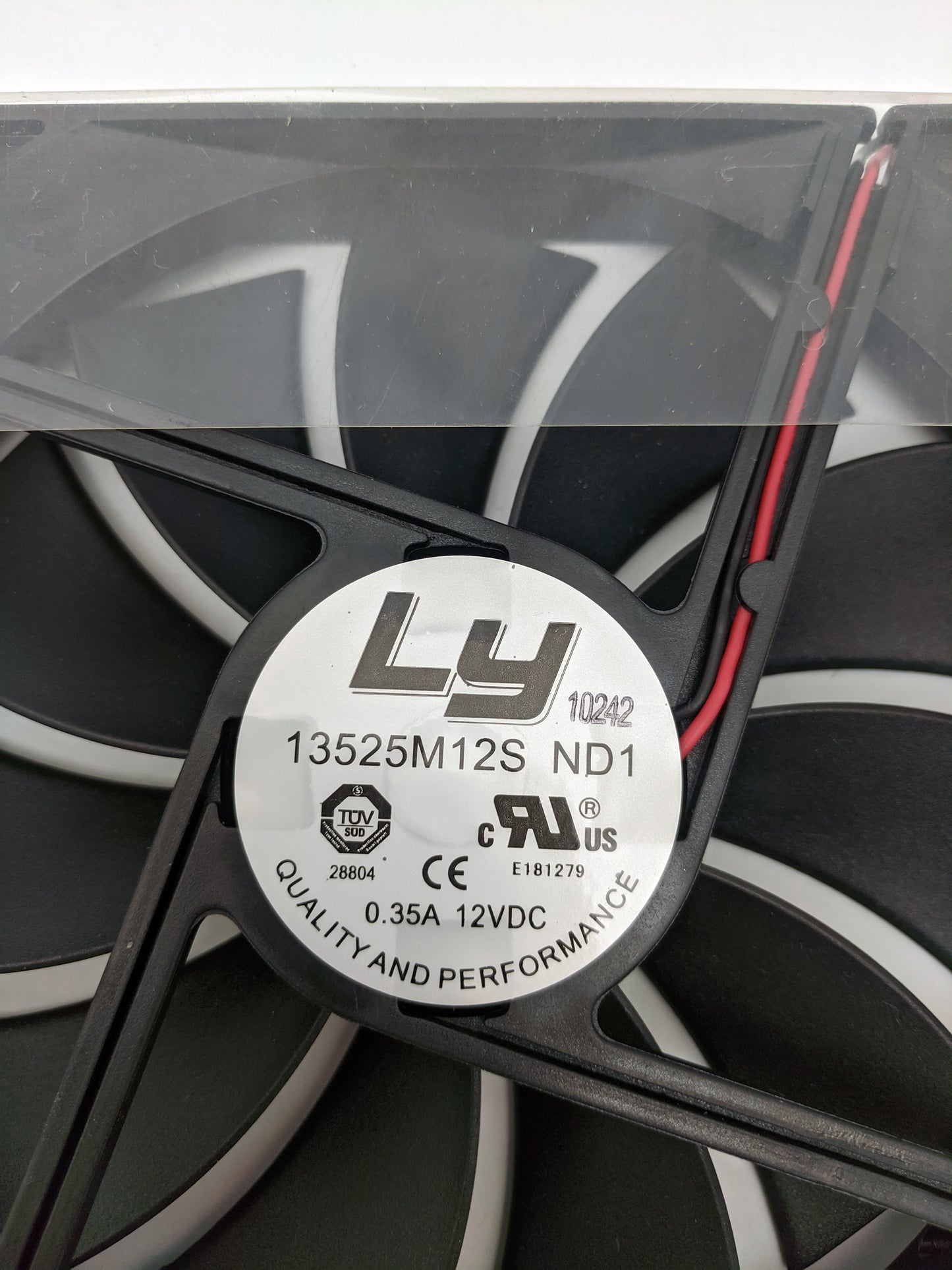 NEW LY 13525M12S ND1 135mm x 25mm ATX Power Supply Replacement Fan,3pin/2-wire (Copy)