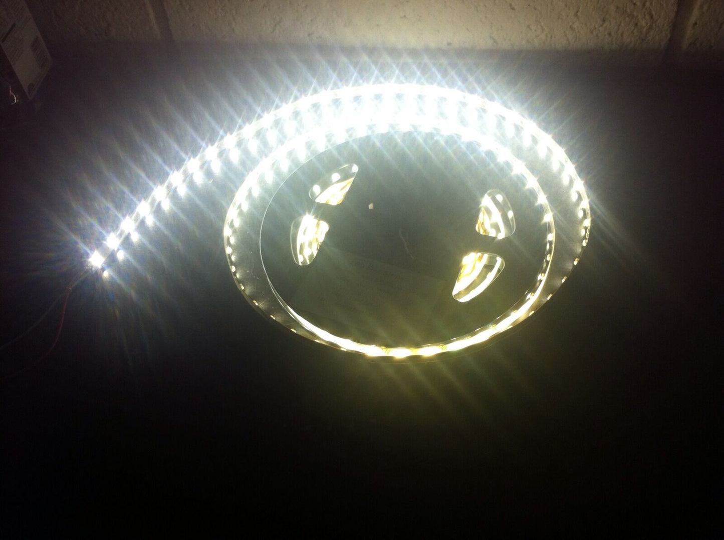 NEW 5m 12V Roll 3528 SMD Warm/Soft White LED Flexible Light Strip 18W FL-LS150W