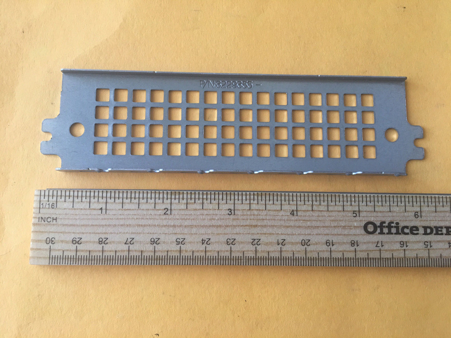 lot of 6: Genuine Enlight P/N:3229355 Server/PC 5.25" Drive Bay EMI Shield Plate