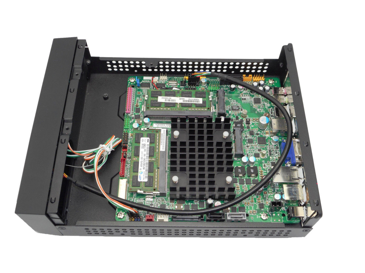 NEW Fanless Mini-ITX Barebone PC Intel 2GHz Quad-CORE,8GB DDR3 VGA/HDMI,HD Audio