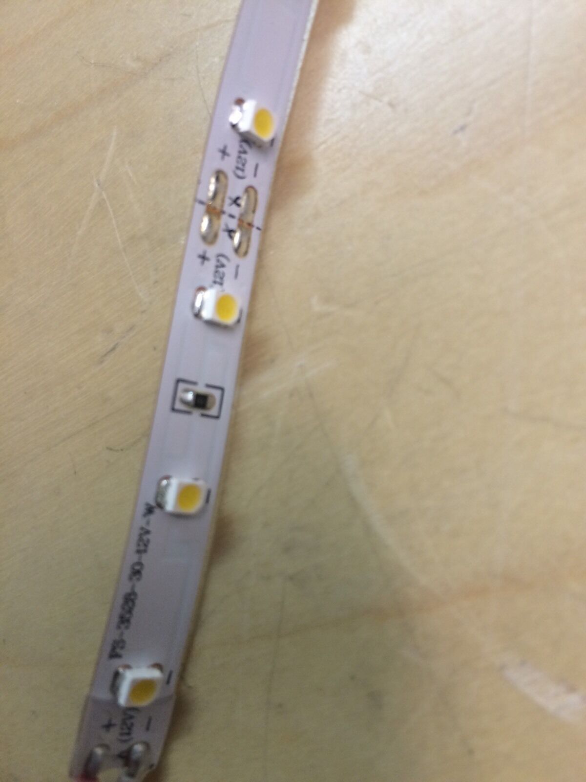 NEW 5m 12V Roll 3528 SMD Warm/Soft White LED Flexible Light Strip 18W FL-LS150W