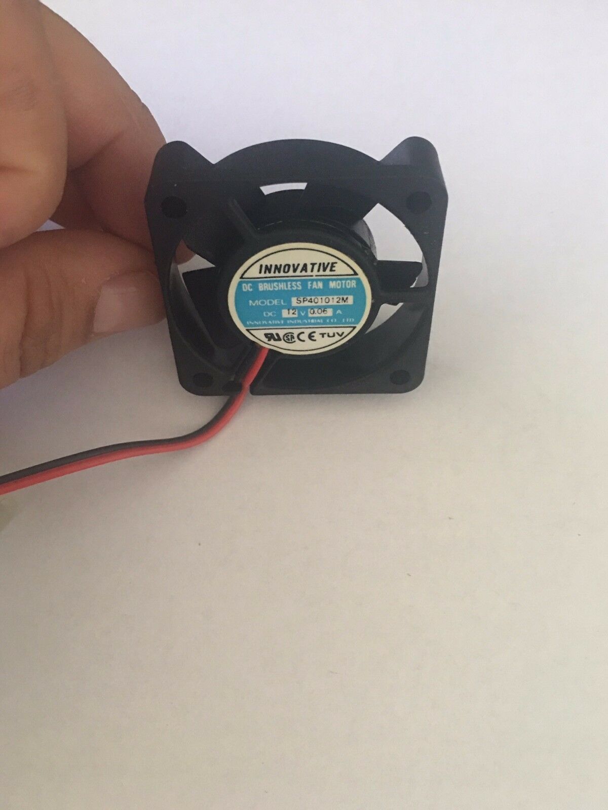 Lot 2: 40mm/ 40mm/ 10mm 12V Molex 4-pin PC Case/Chipset/Graphic Card Cooling Fan