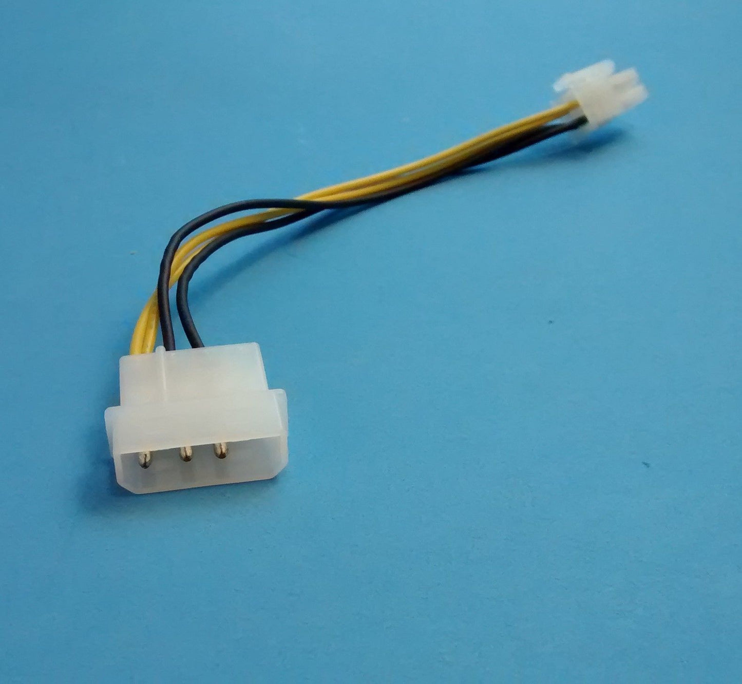ATX12V Adapter Cable: Add 2x2 P4 12V Power Connector to Legacy Standard PC ATX Power Supply