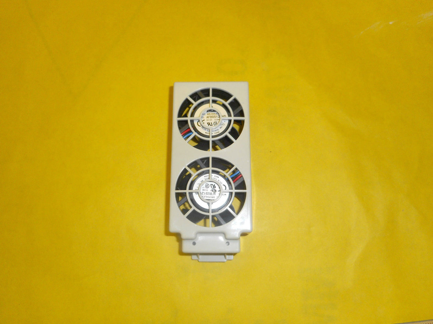 NEW Enlight EN-8721-A02 Serial ATA Mobile Rack Drive Module Storage Chassis Fan
