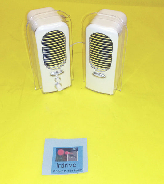 NEW White Multimedia Plug N Play MP3,Cellphone,TV & Computer PC Speakers LS3020