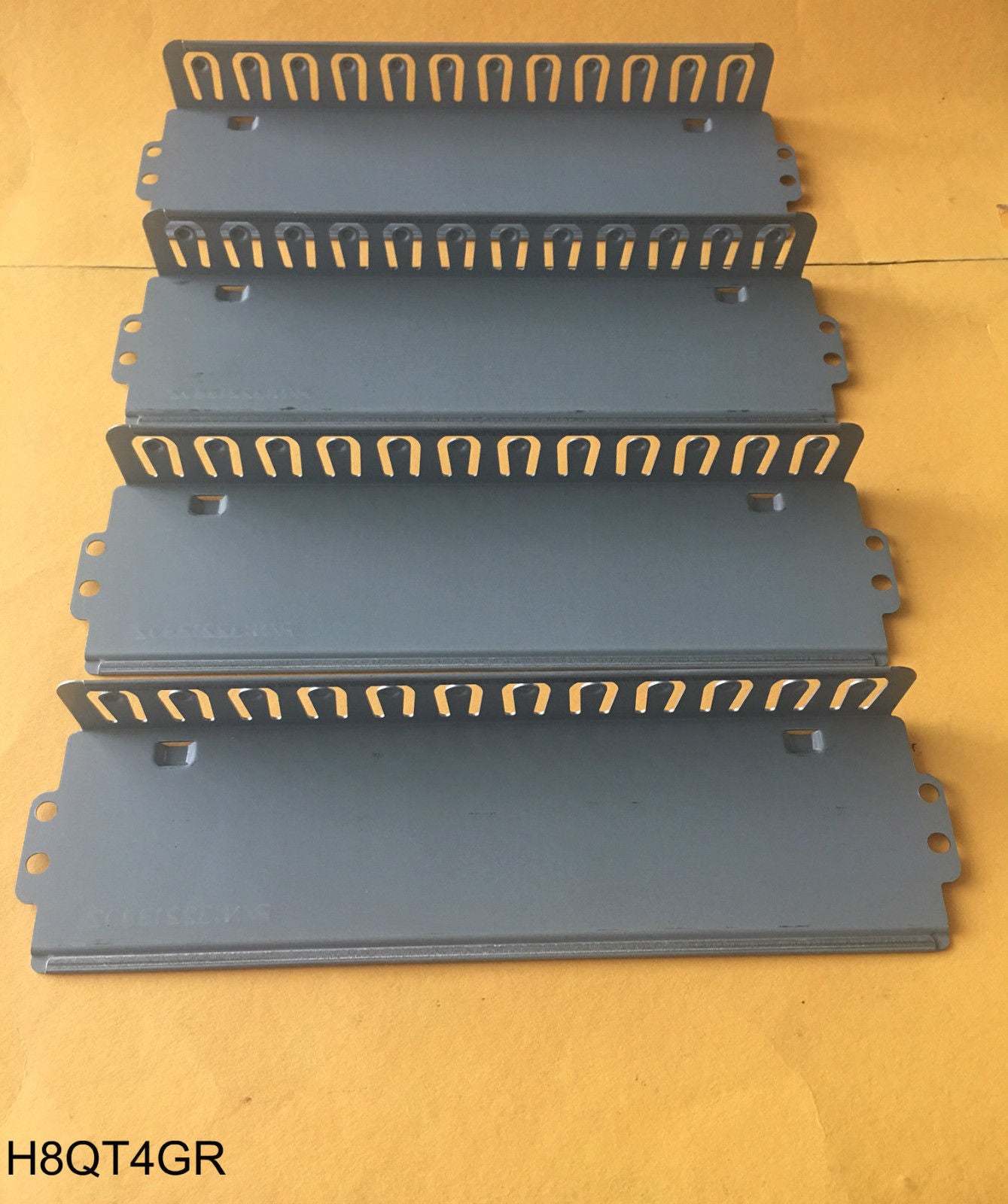 Lot 4: NEW Enlight 5.25" Drive Bay EMI Shield PC Computer Cover Plate 32218892